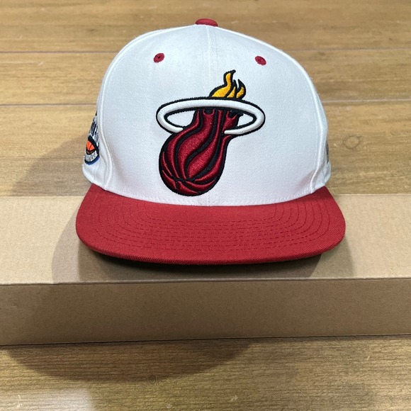 Mitchell & Ness Other - Mitchell & Ness Miami Heat Fitted Hat White Red NBA Flat Brim Cap 7 1/8